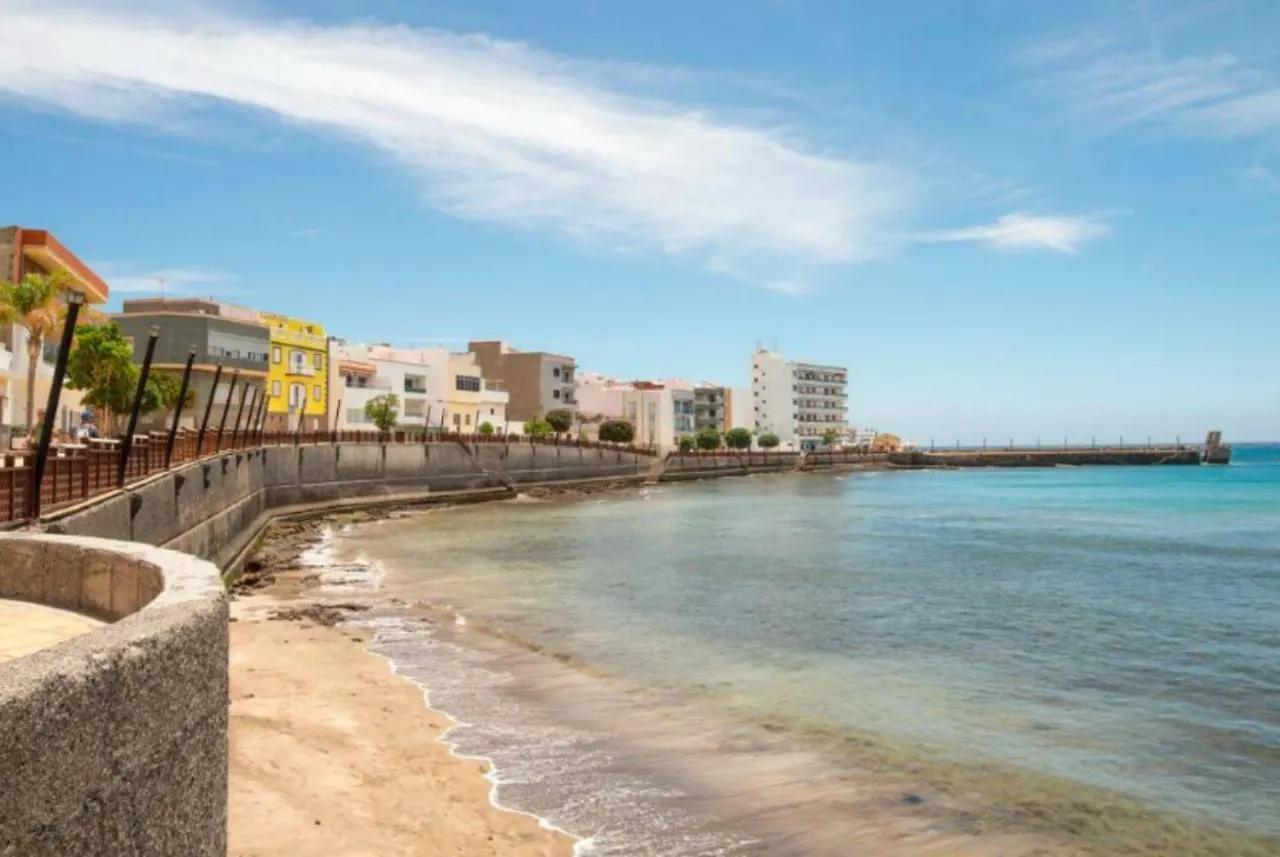 Live Is A Beach Appartement Arinaga