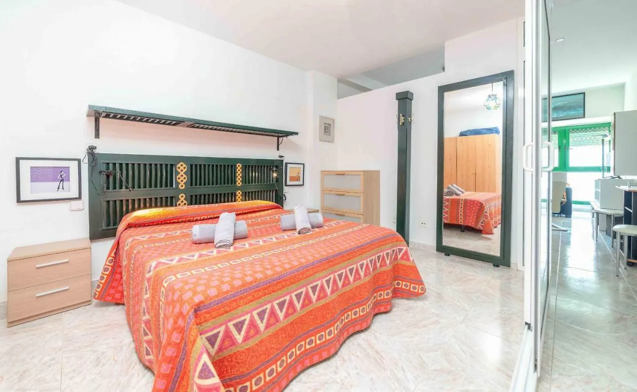 Live Is A Beach Appartement Arinaga